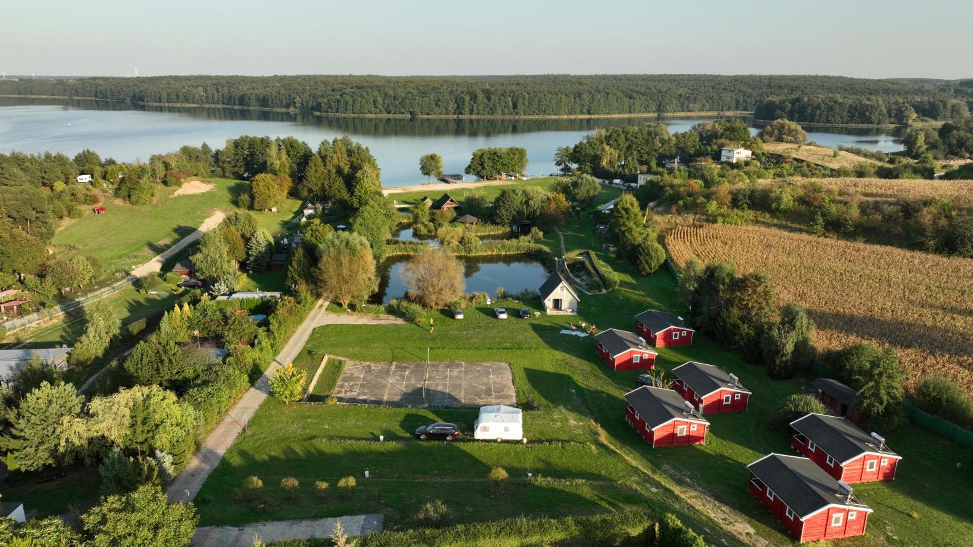 Zatoka Zablockich Osrodek Wypoczynkowy * Znin