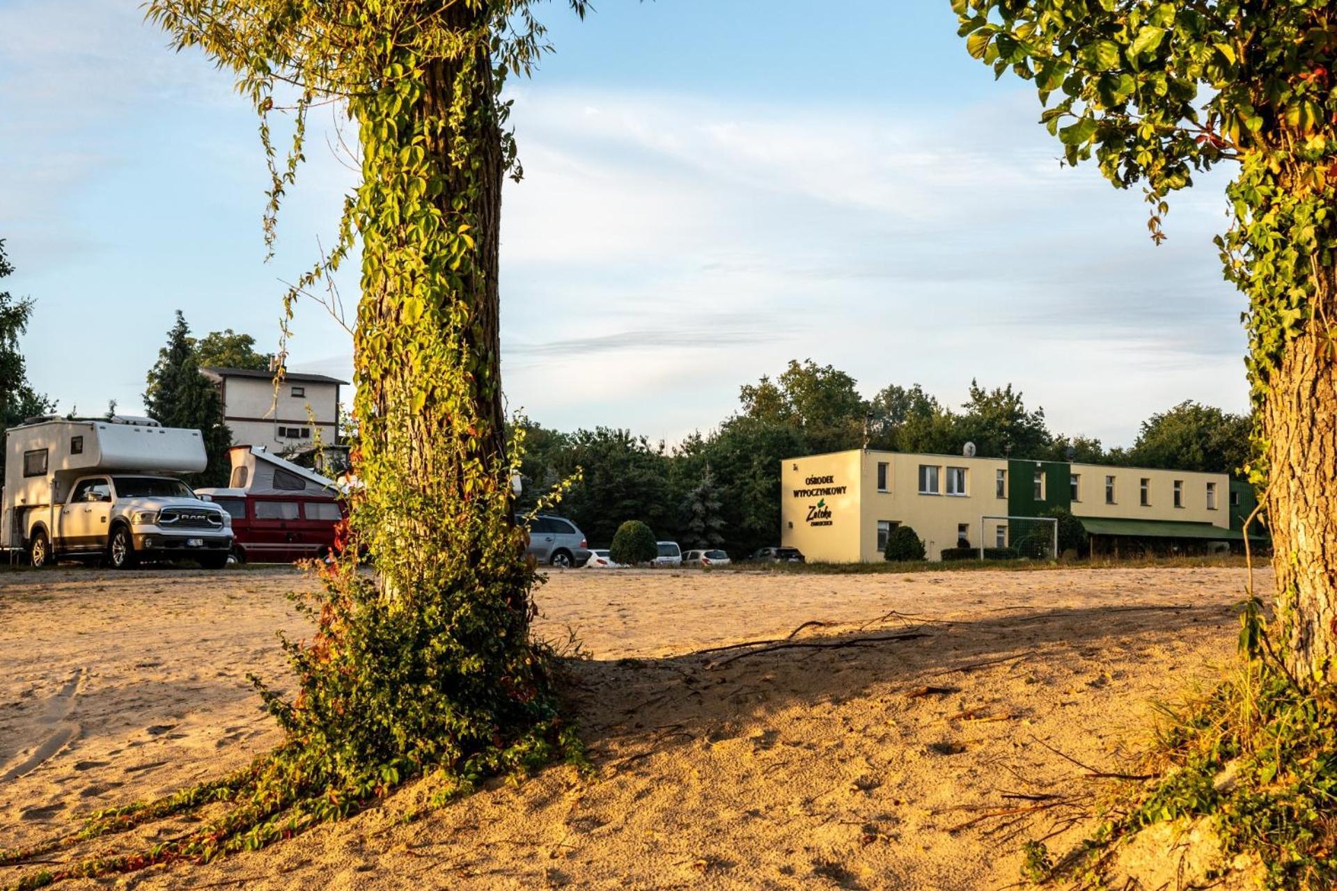 Zatoka Zablockich Osrodek Wypoczynkowy Resort Znin